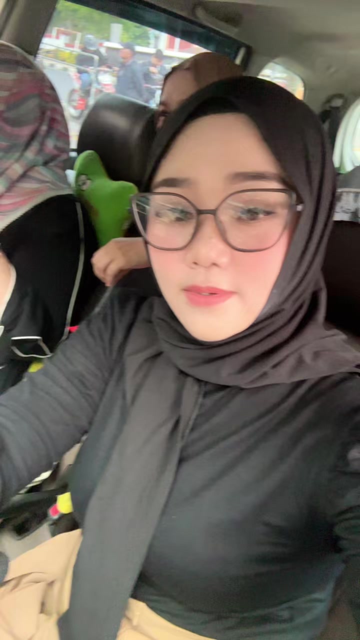 @yani mulyani