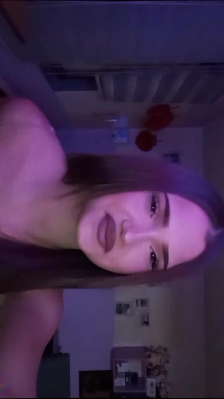 @Comi