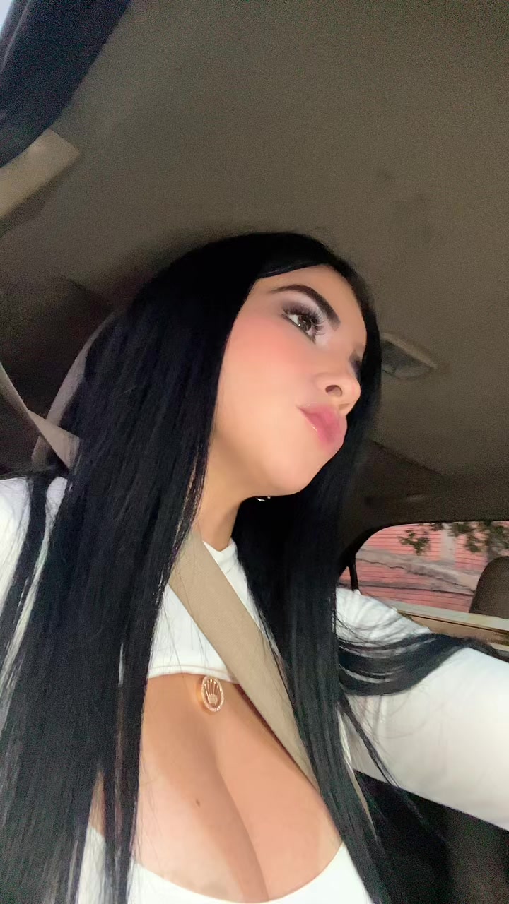 @Evelyn &Aacute;lvarez