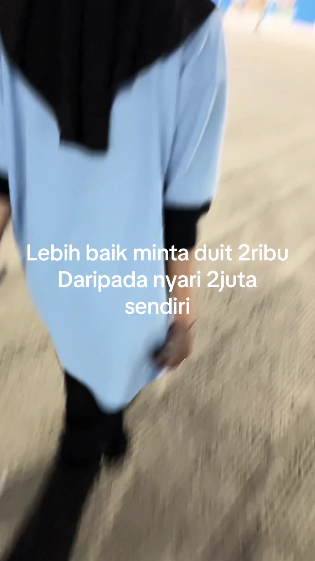 @⃟
