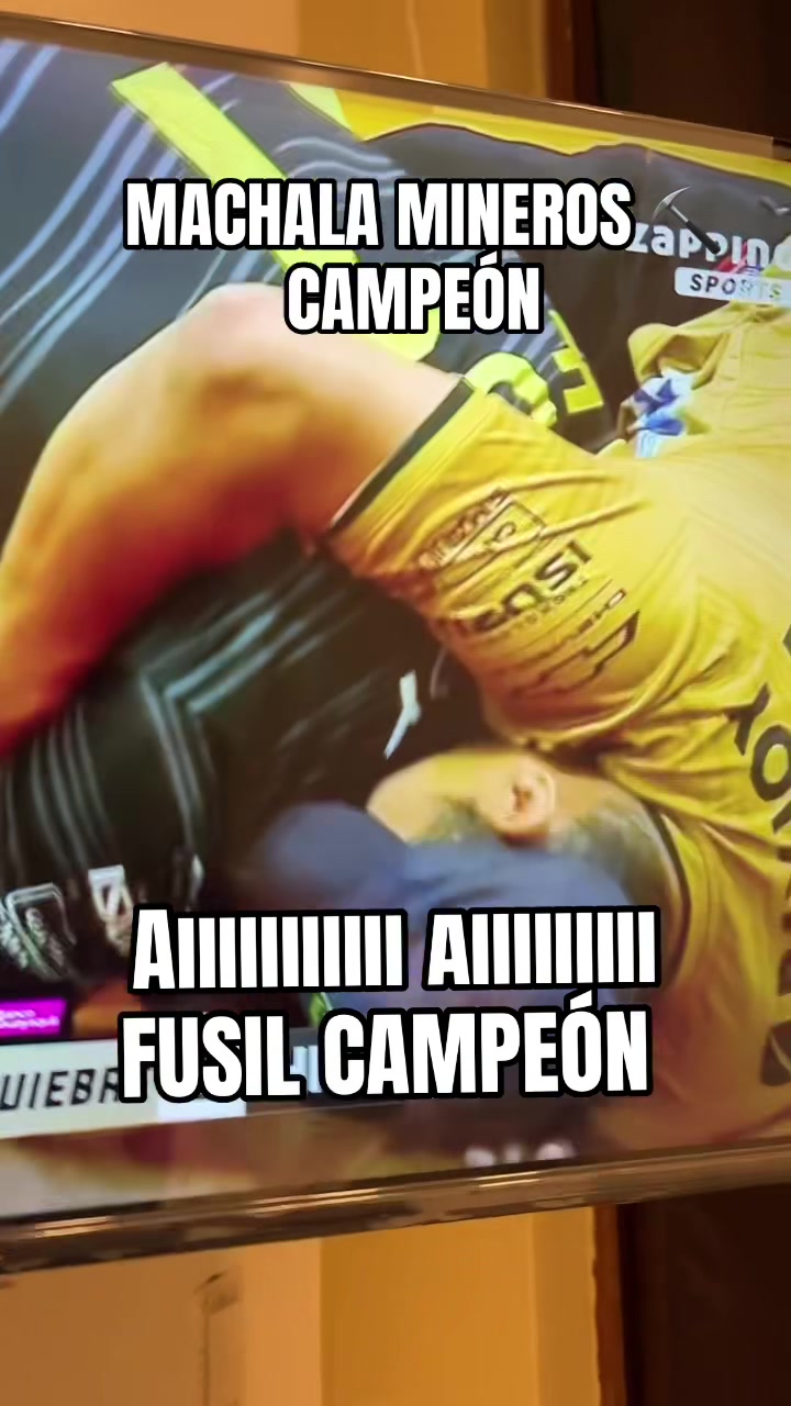 @ECUAVOLEY EL PROFE LUIS