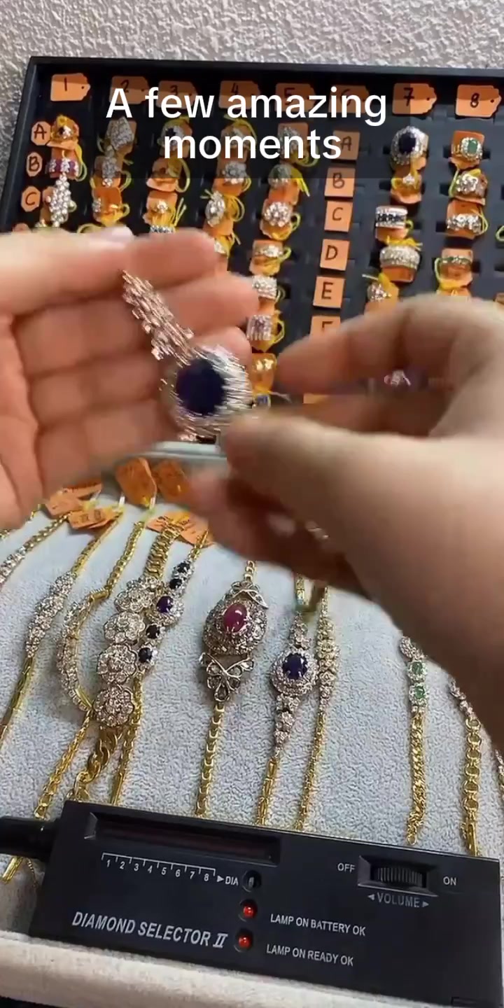 @raudhahgold1