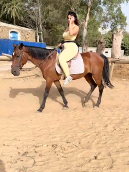 @houda_blandy