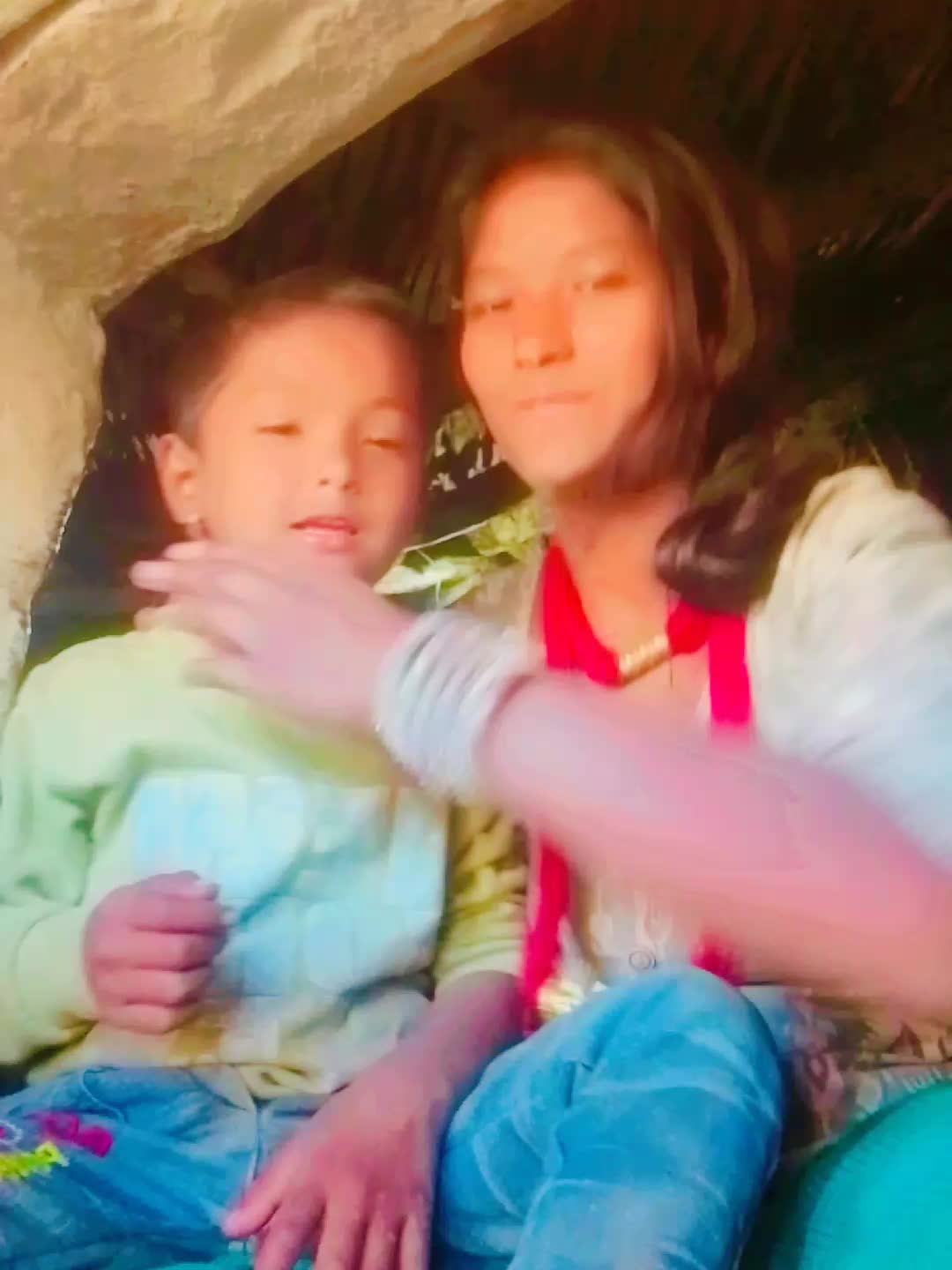 @गोबिन्द नेपाली