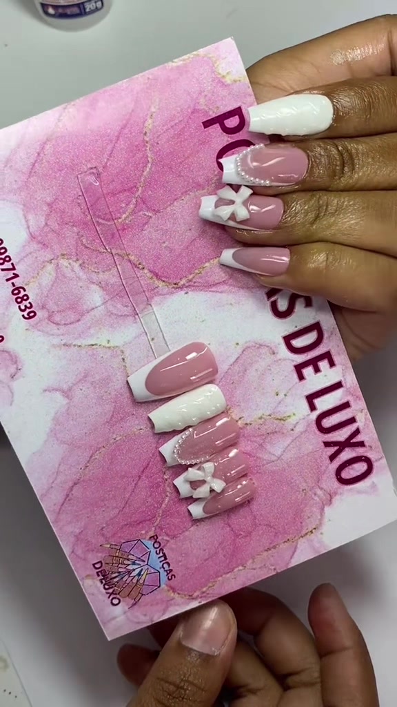 @postiçasdeluxo0