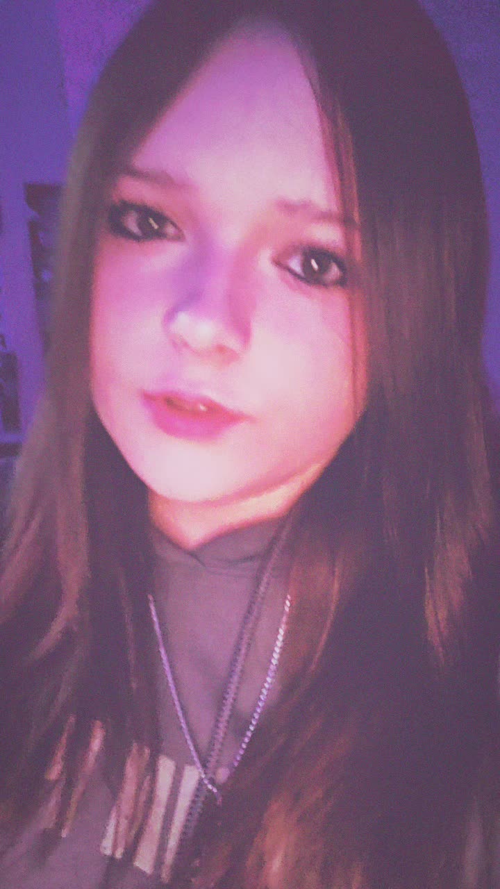 @☆&bull; chloe &bull;☆