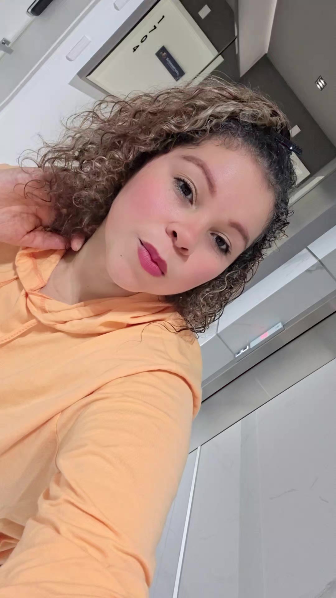 @michellyholanda87