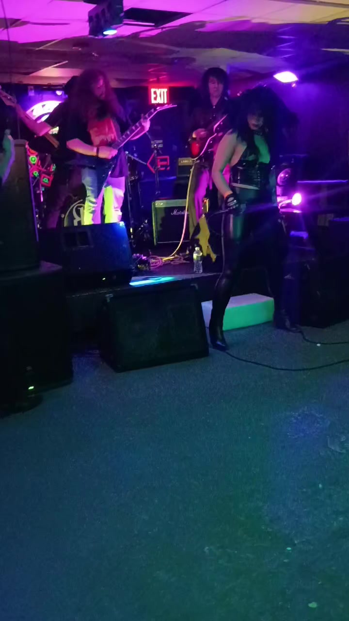 @"Oscuro"