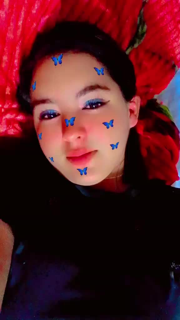 @la triste Adriana Pineda