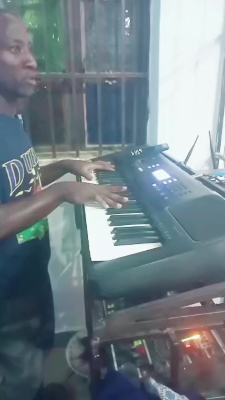 @APOSTLEDANILEMUGUME