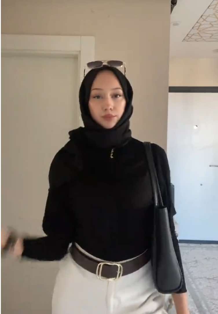 @𝒮𝑒𝓃𝒶