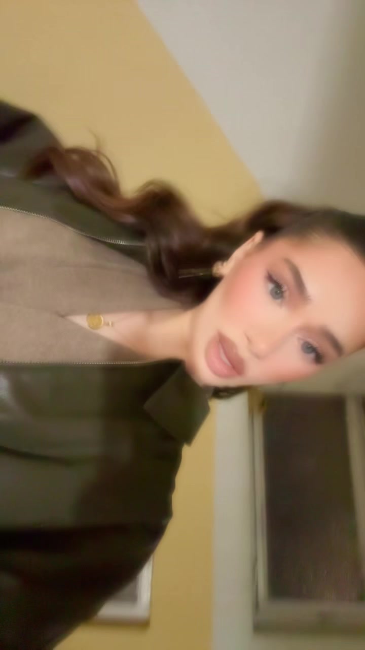 @oolisashabani