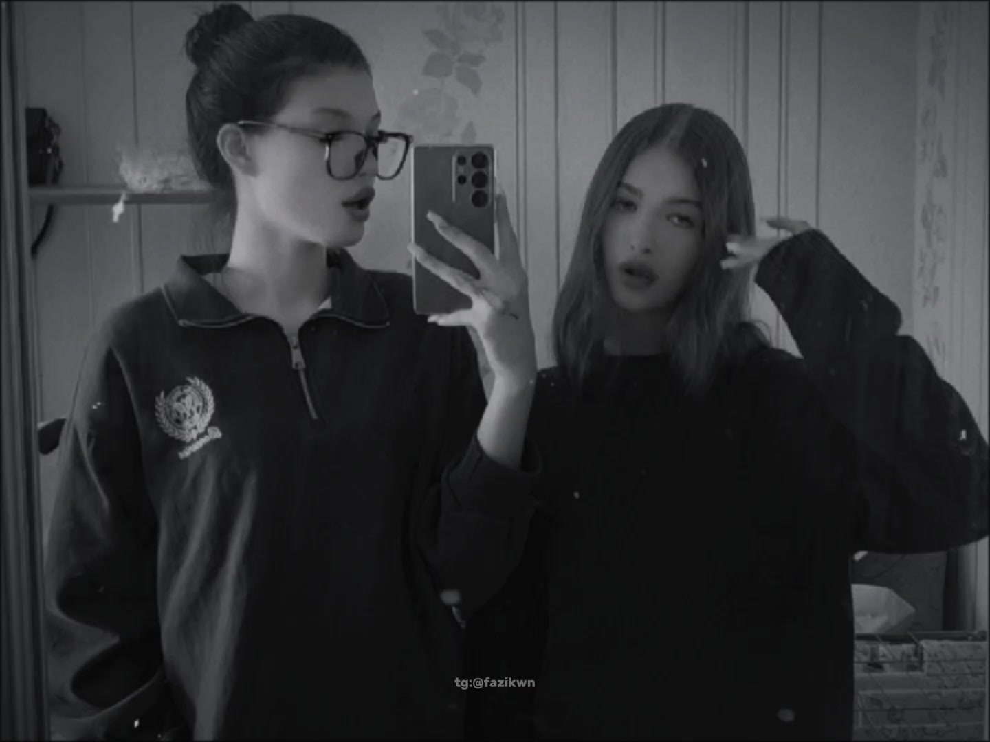 @💋