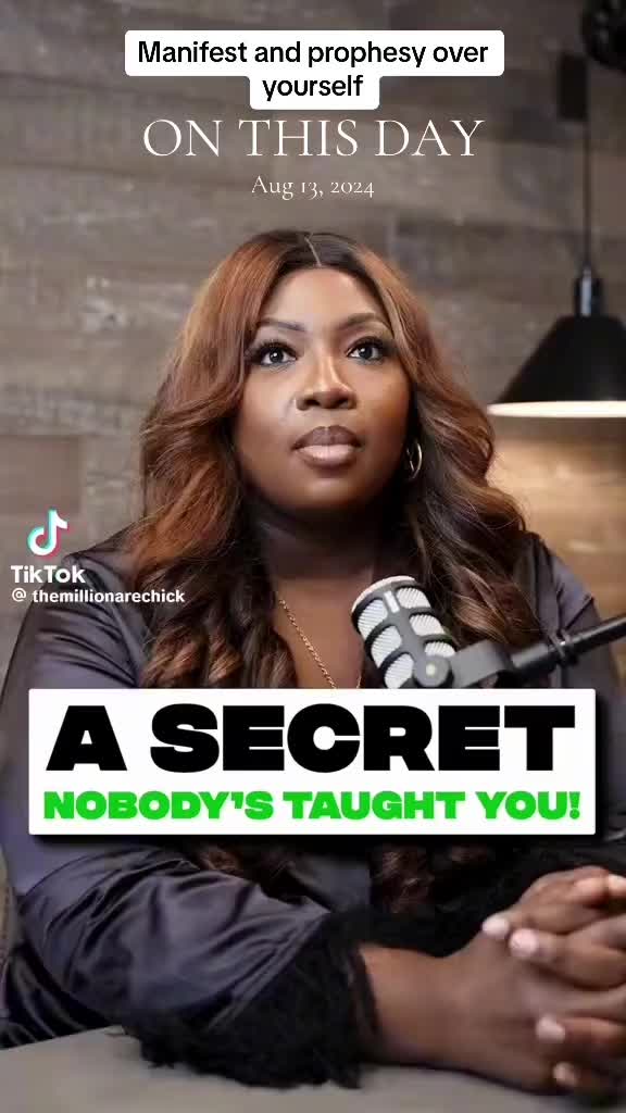 @Mz. Dee💖