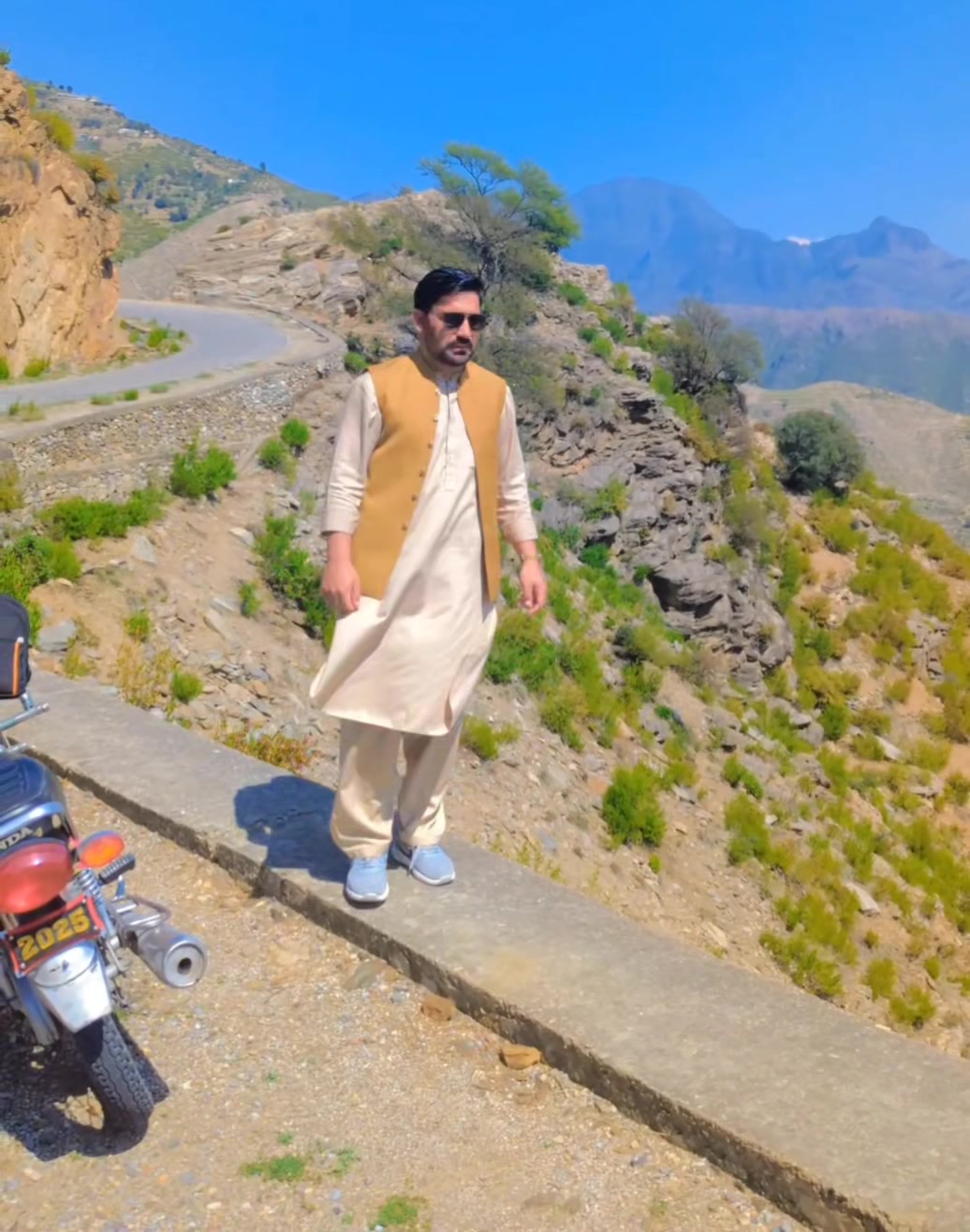 @IRFAN ❤️KHAN