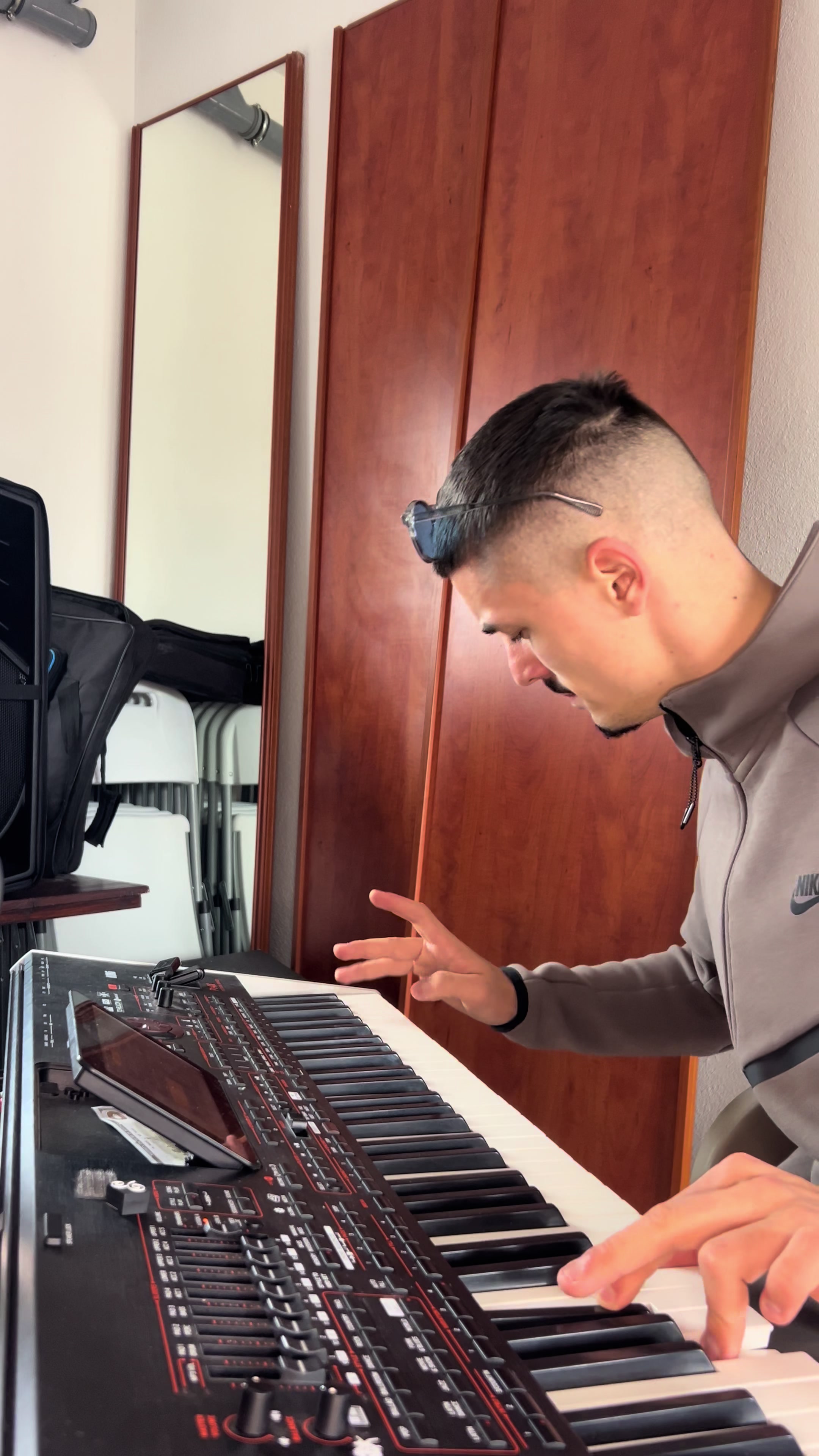 @Taraniš🎹🎸