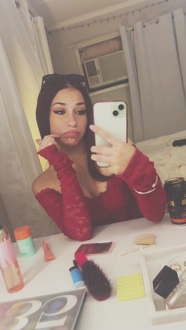 @️