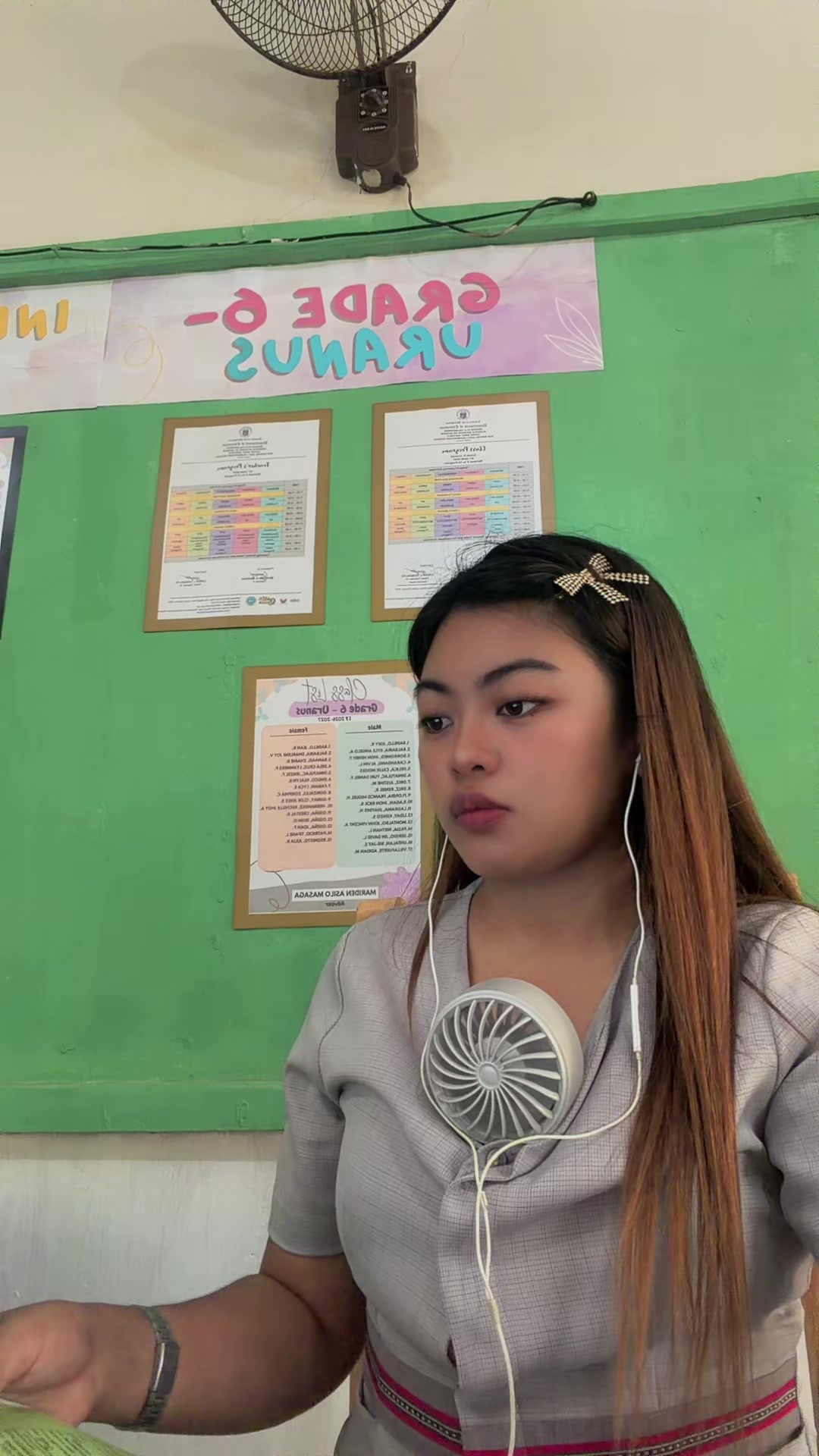 @Ma'am Den ✨