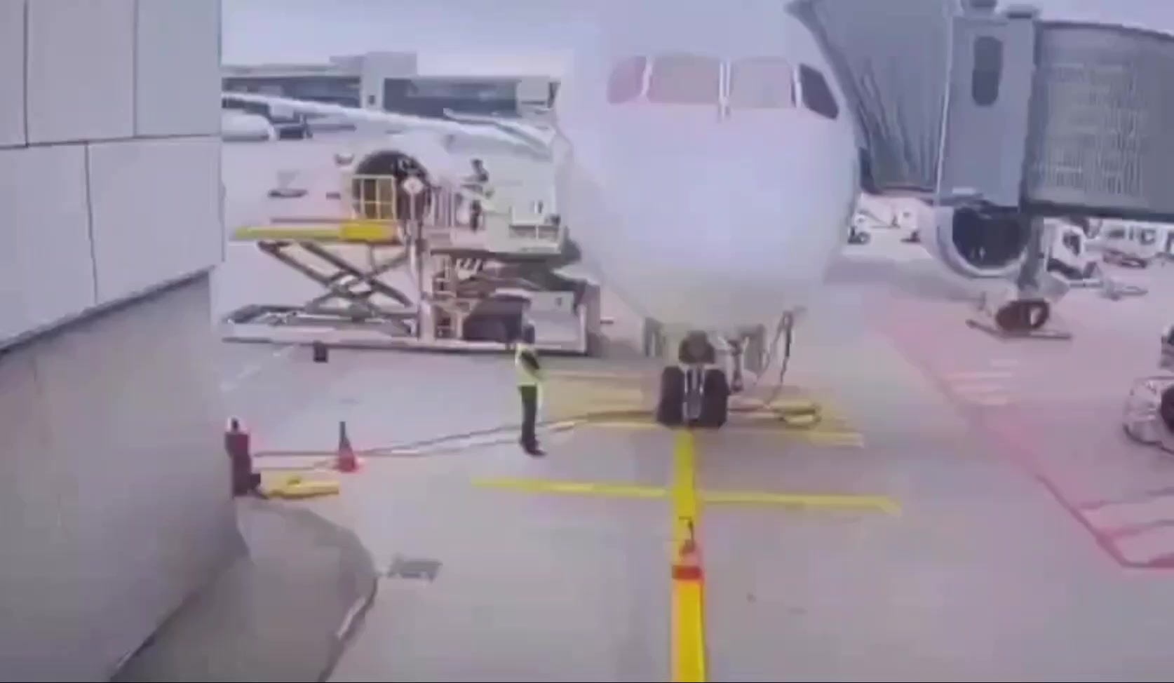 @airport ramp life