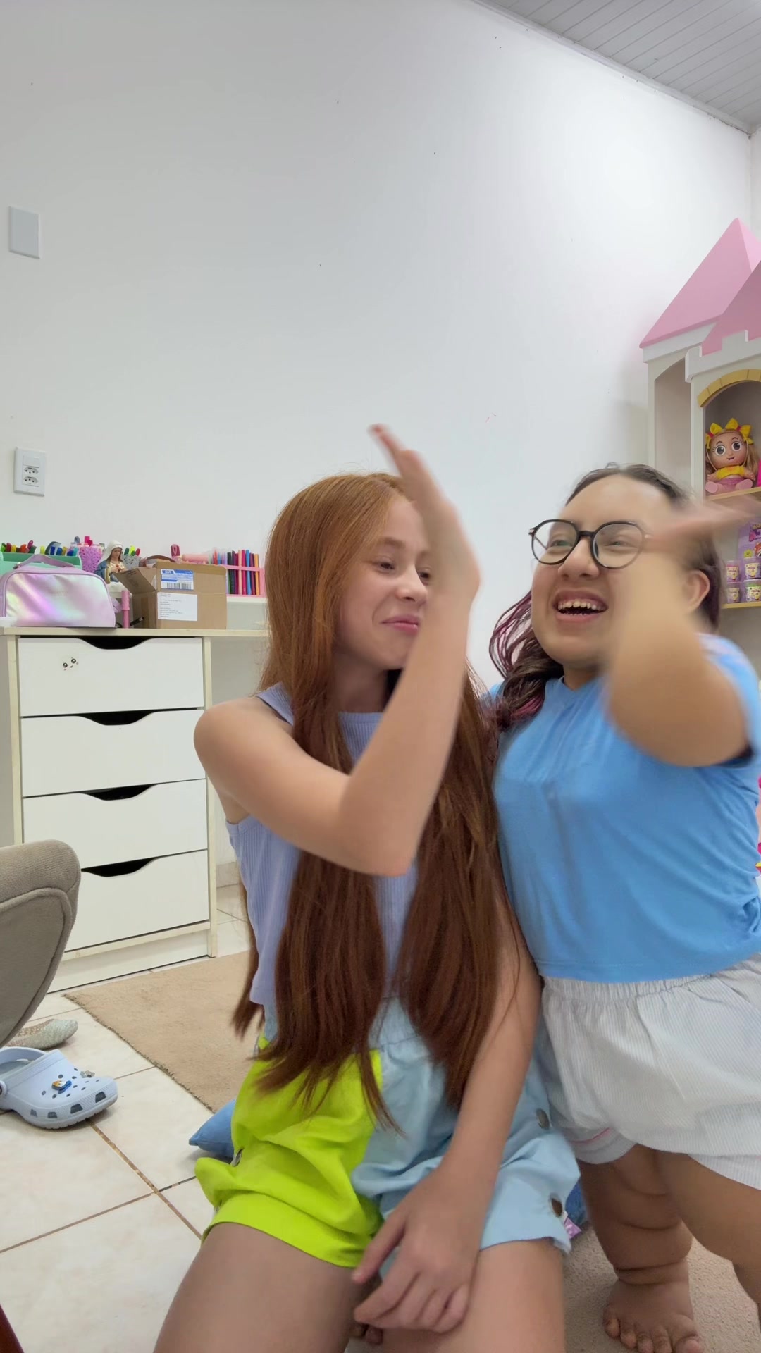 @Maria Clara
