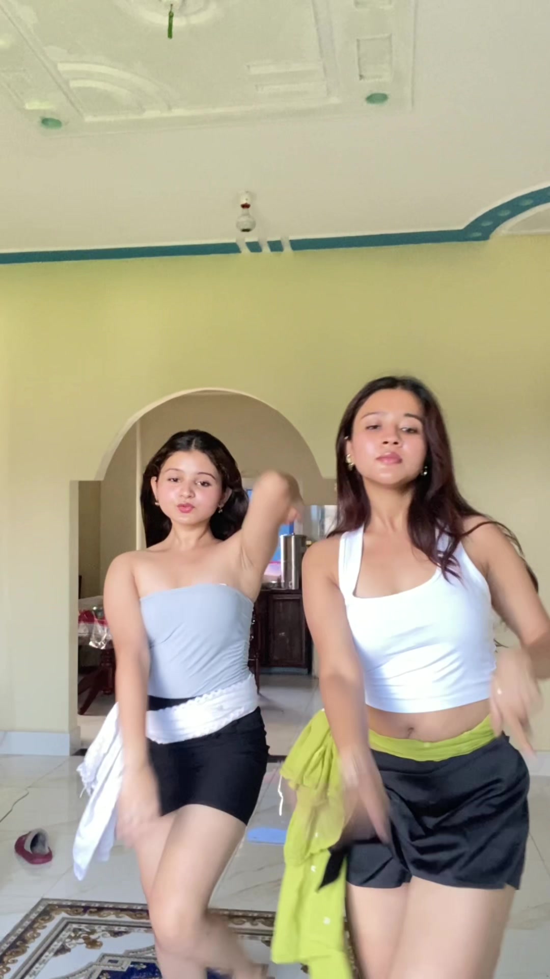 @sebika 🦋💛