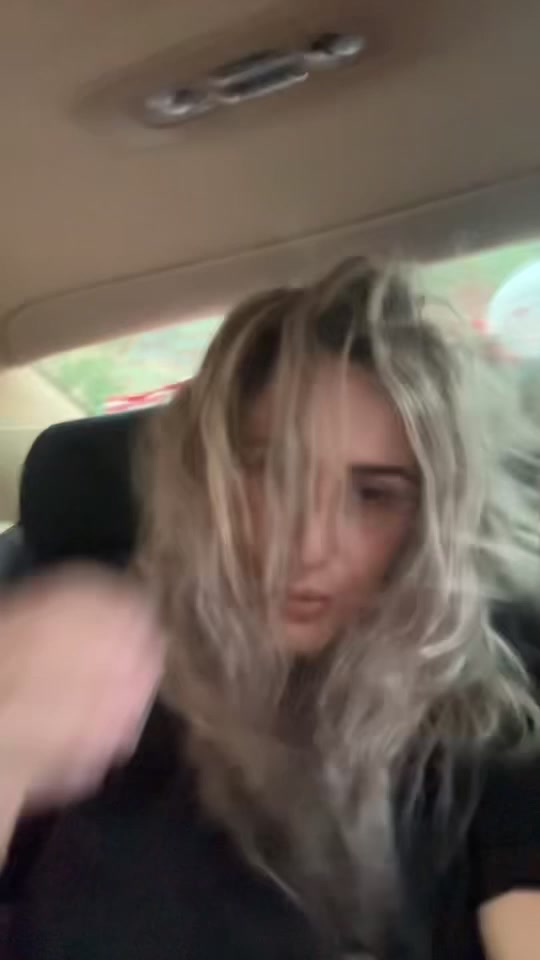 @Elaynll