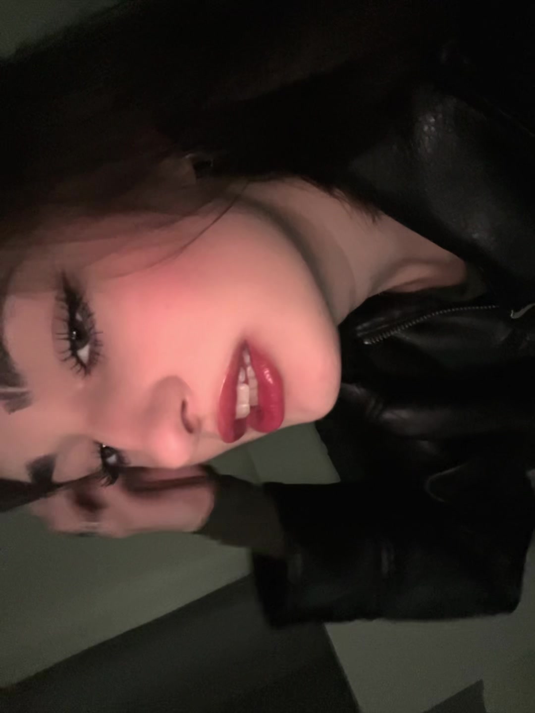 @vv