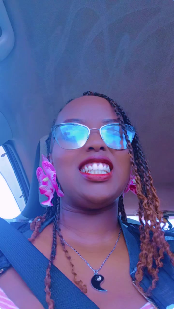 @Angee Praise