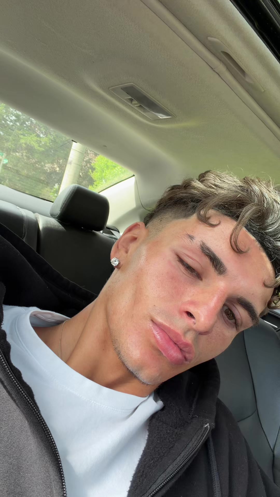 @chris.nikoo