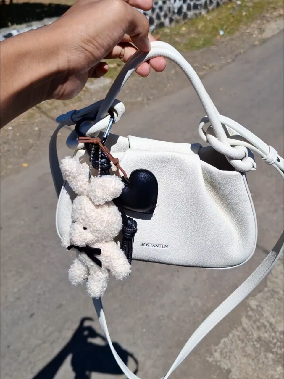 @Viora Bag