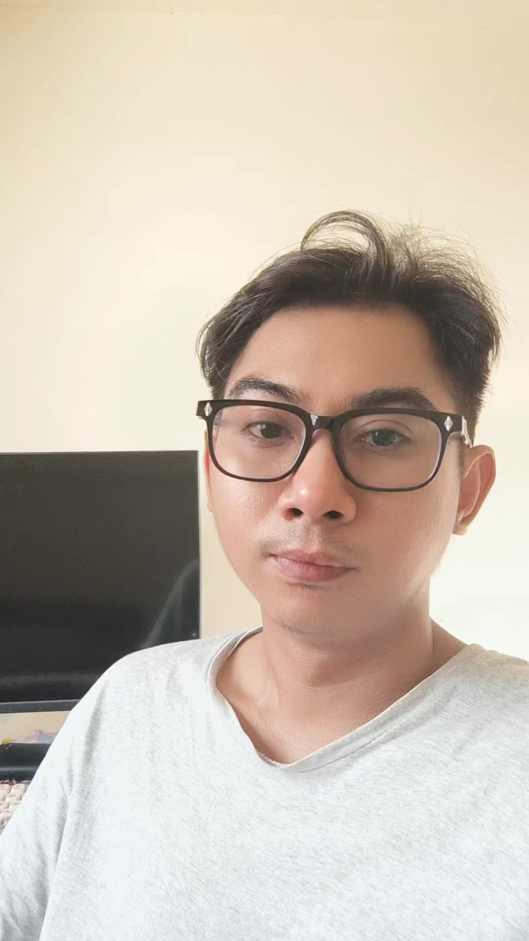 @DELUXE