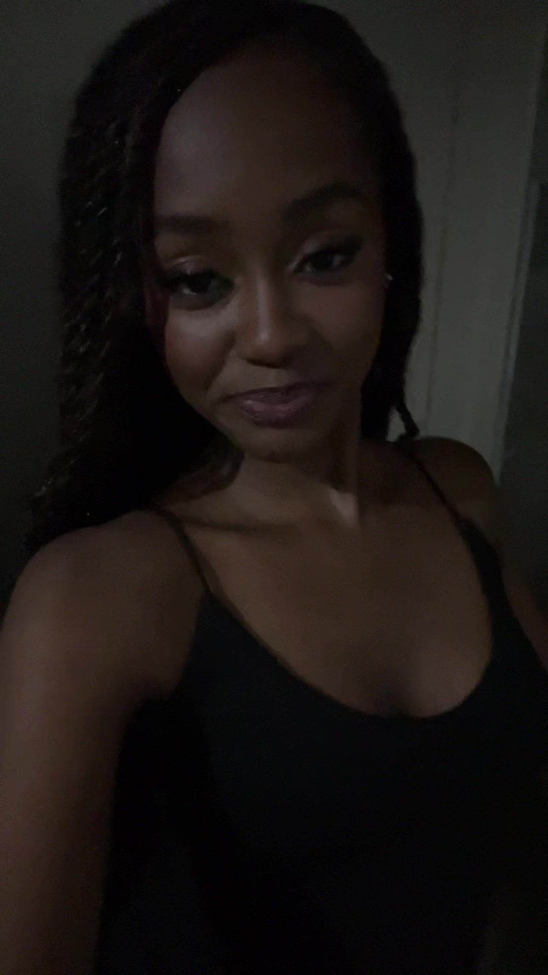 @T💋