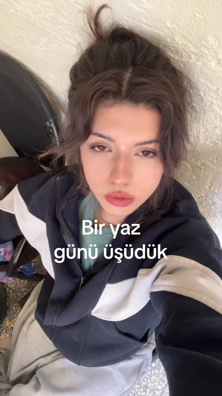 @sanyazra