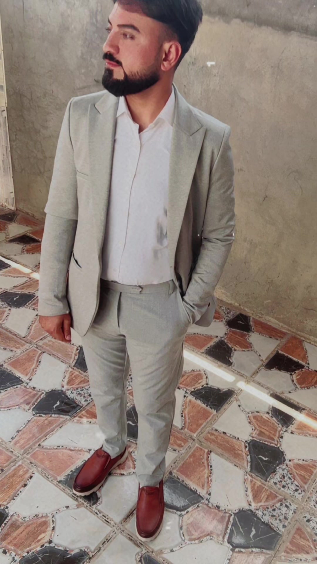 @adnaan_n