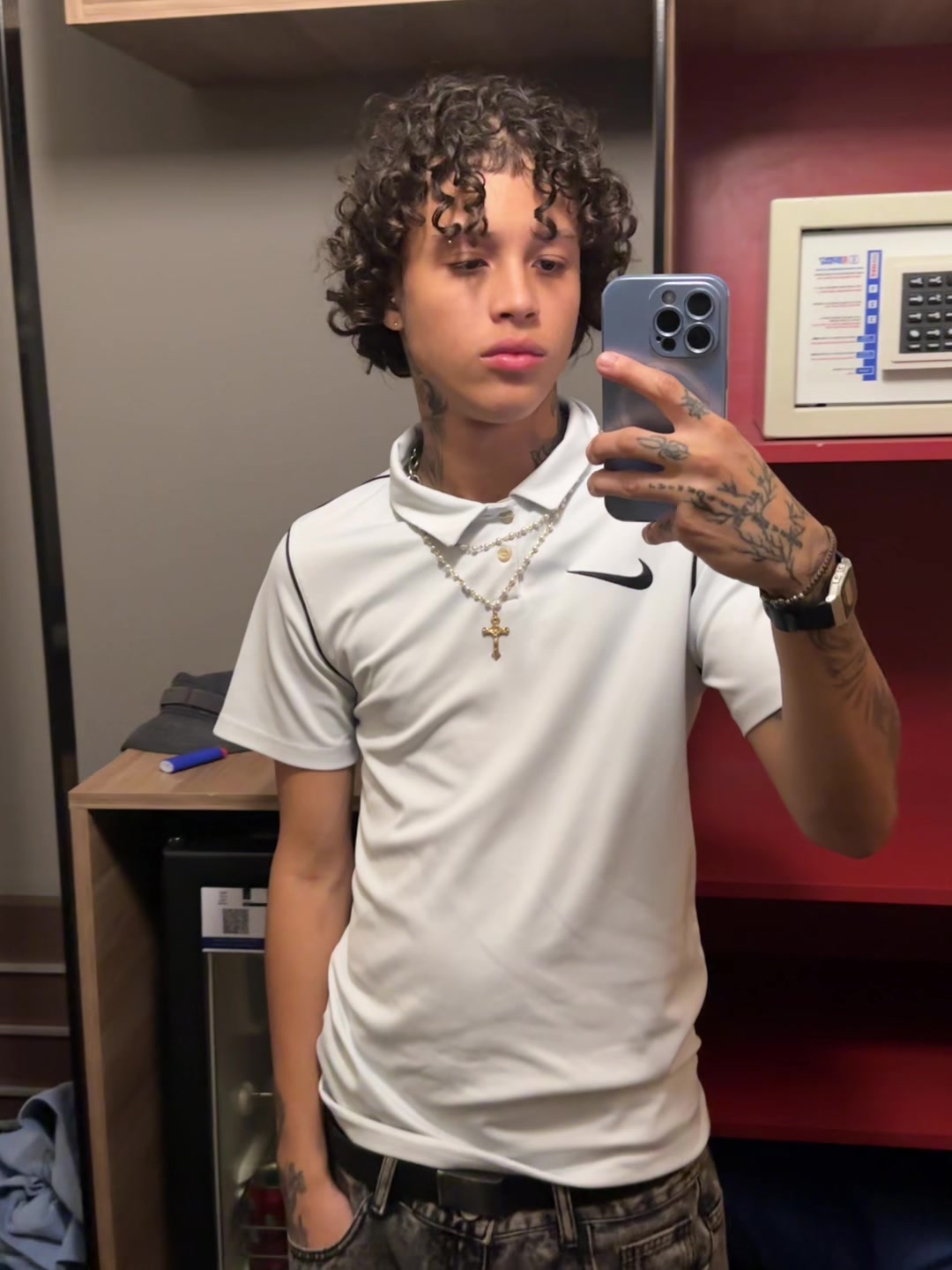 @vavazin🧞♂️