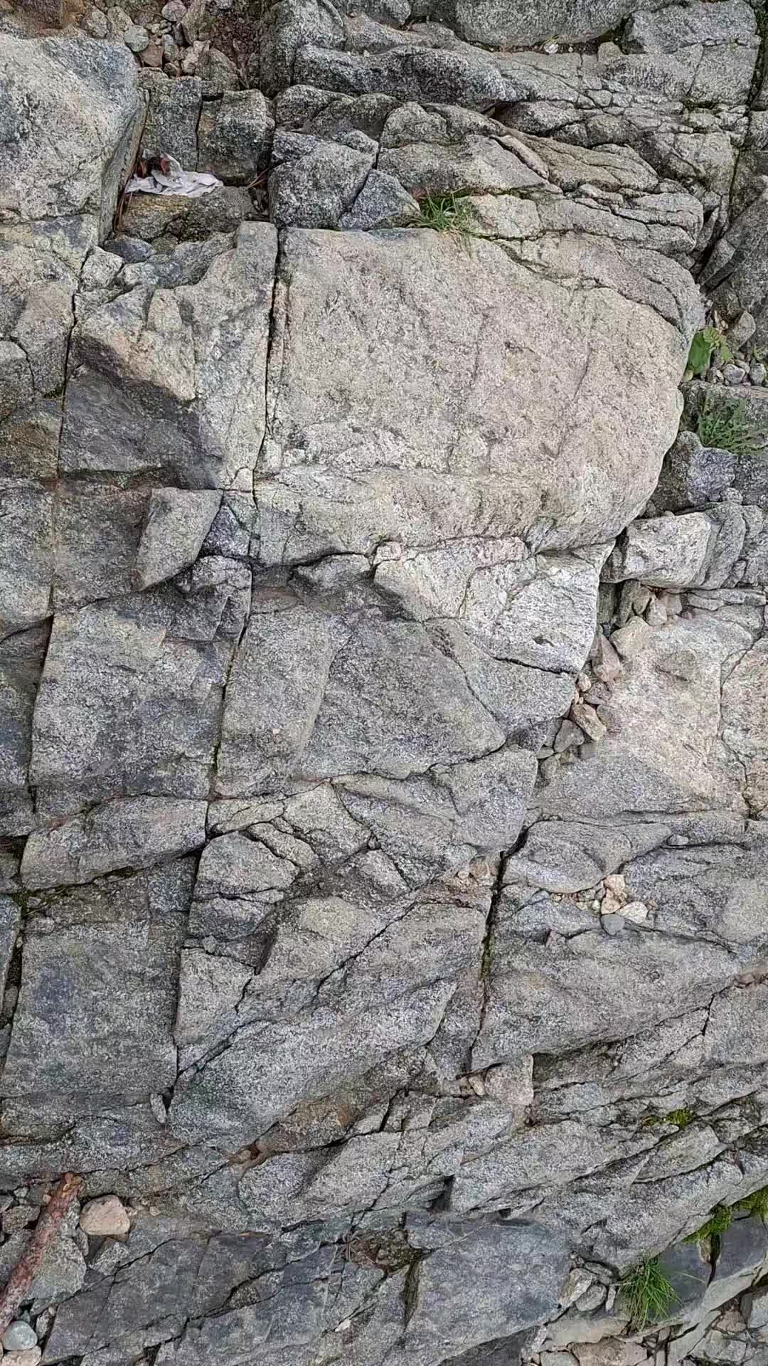 @😇