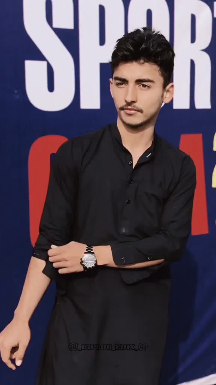 @亗 🧊 𝙲𝙾𝙾𝙻 𝙱𝙾𝚈 😎 ×͜×