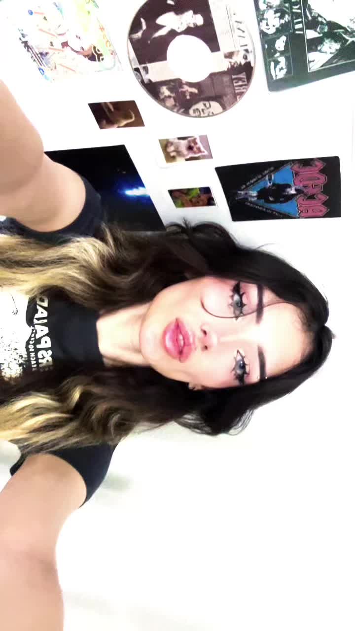 @Lia🥩