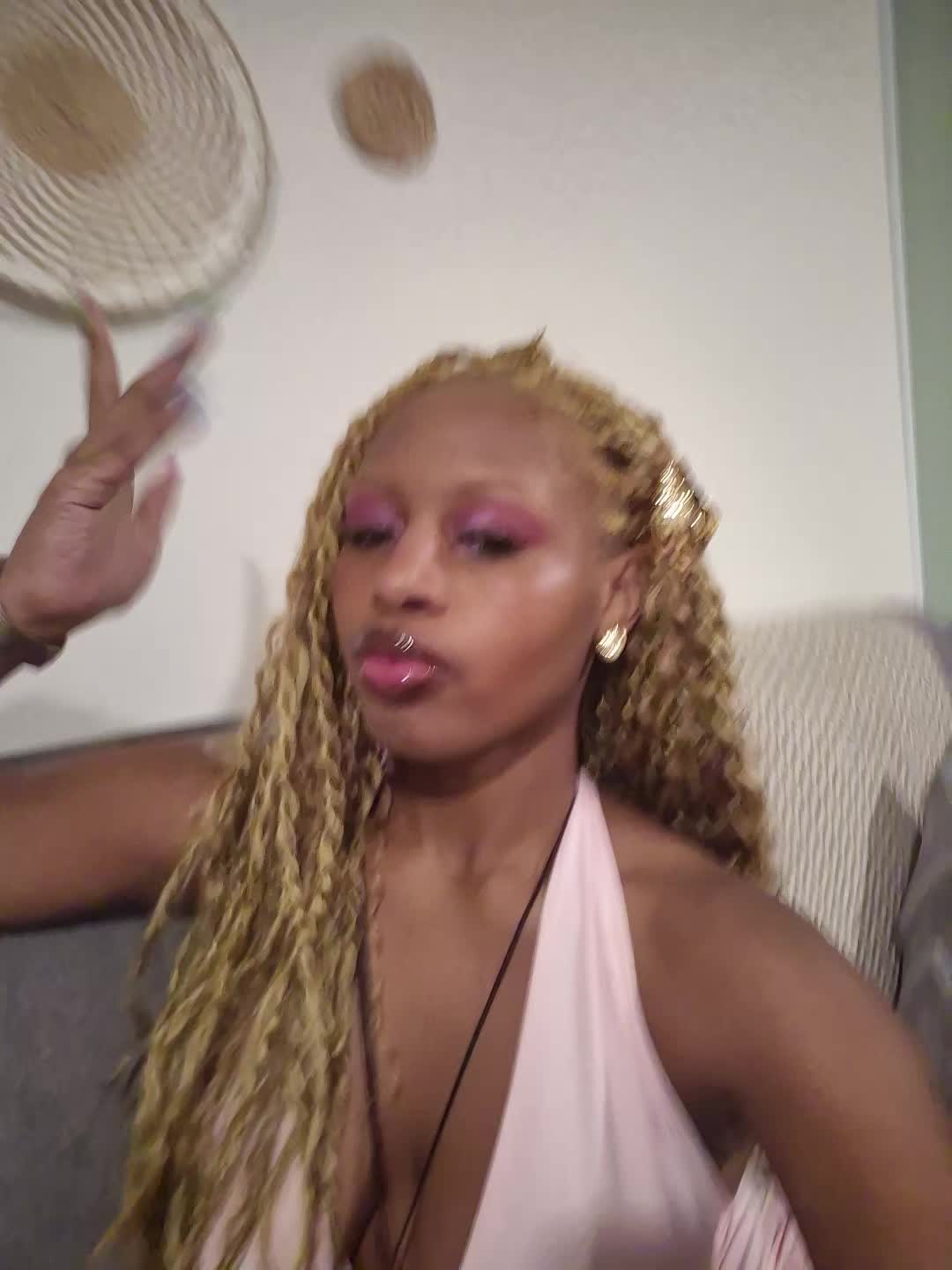 @Sanaa💖