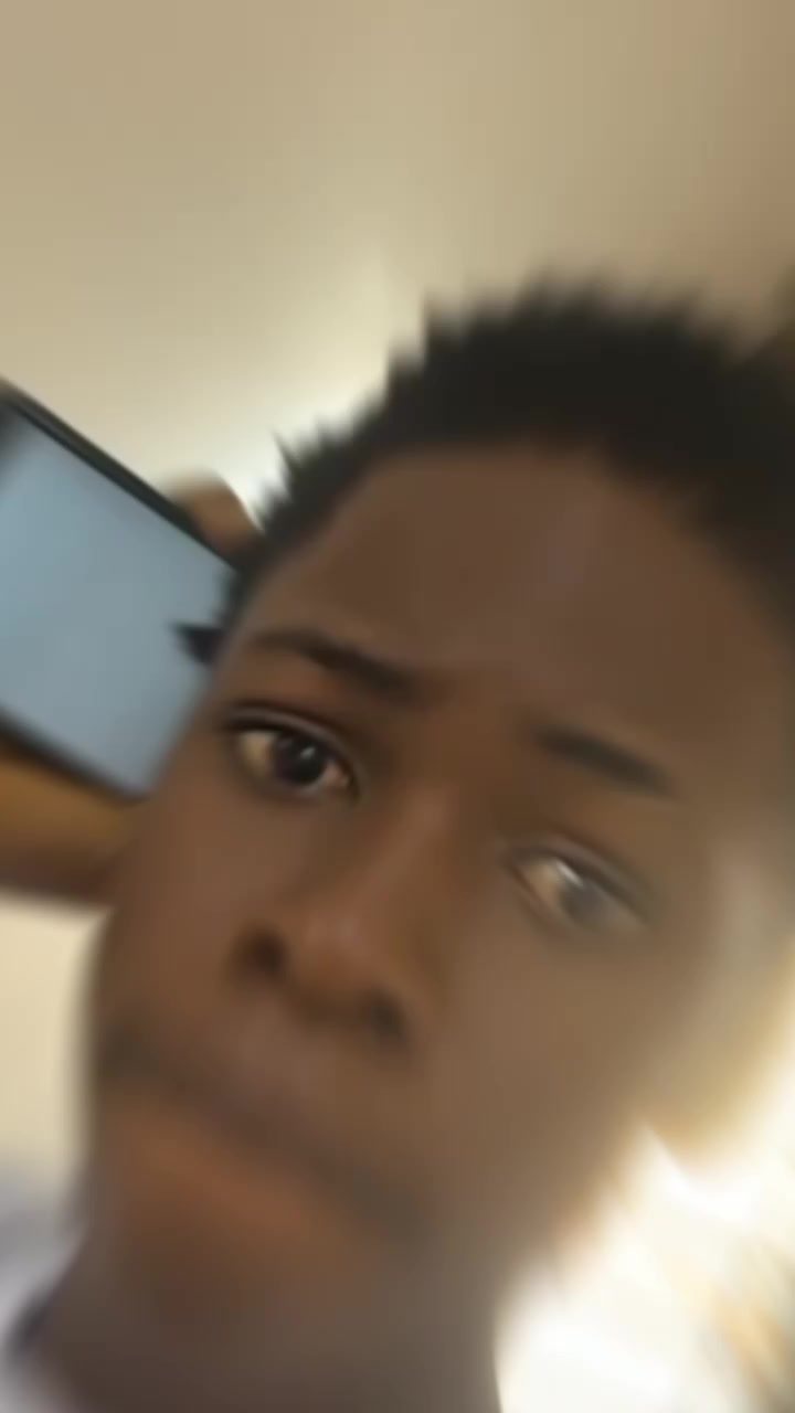 @G&ecirc;&ntilde; tl&eacute;