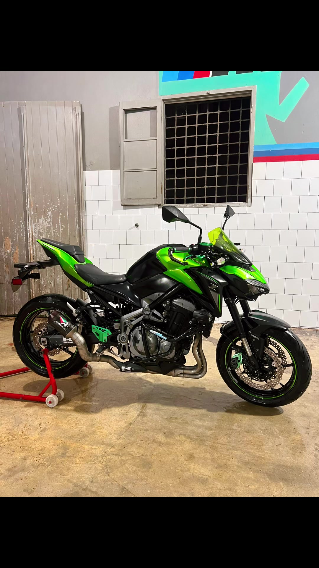 @Oussema moto 94