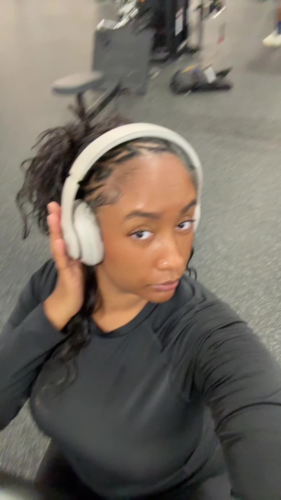 @ashhnic0l3