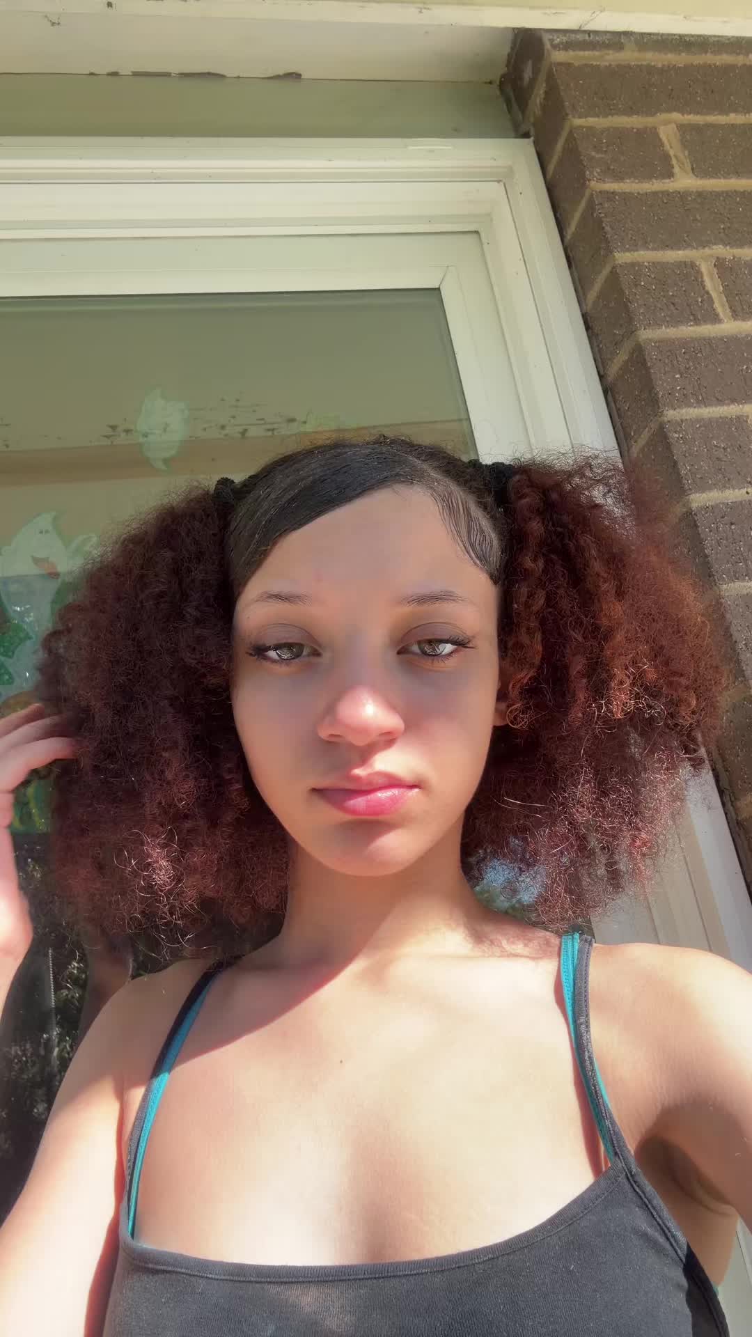 @😱