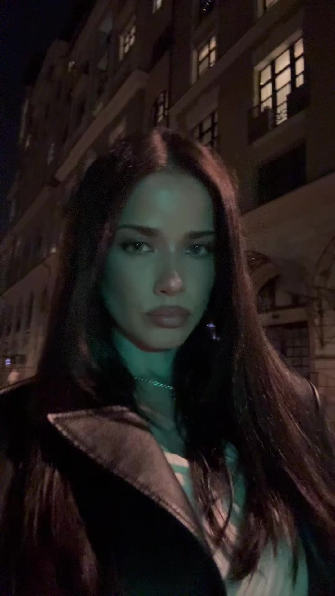 @itsnotbella