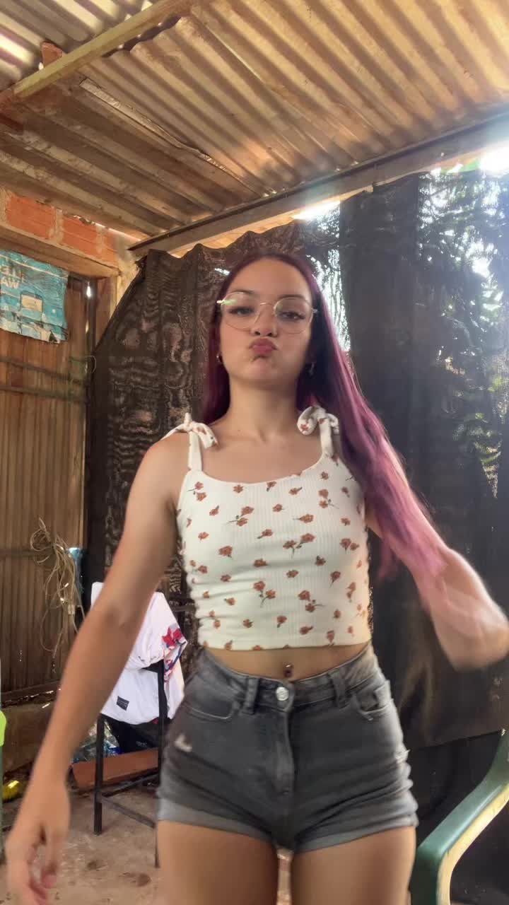 @camilezcano__