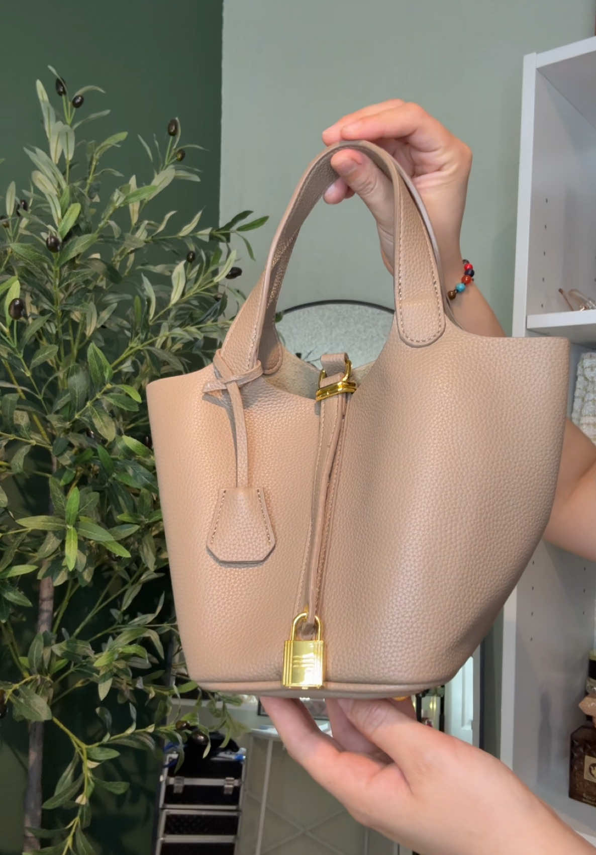 @Valesa Finds ✨🛍️