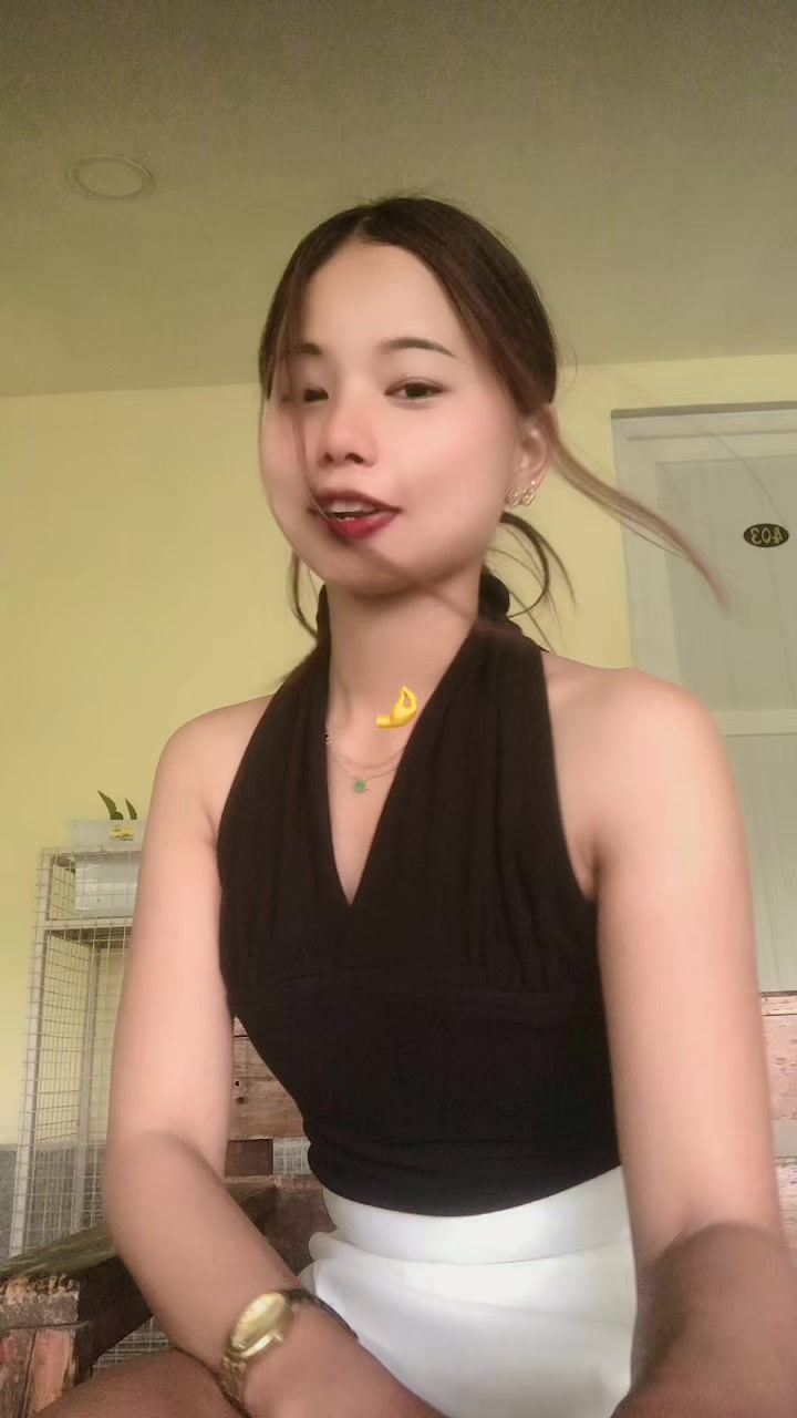 @🥂