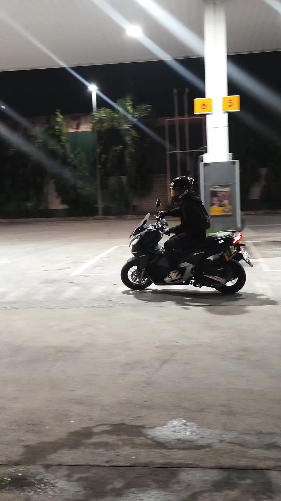 @広