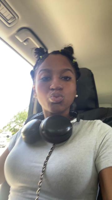 @0fficial.naomiii