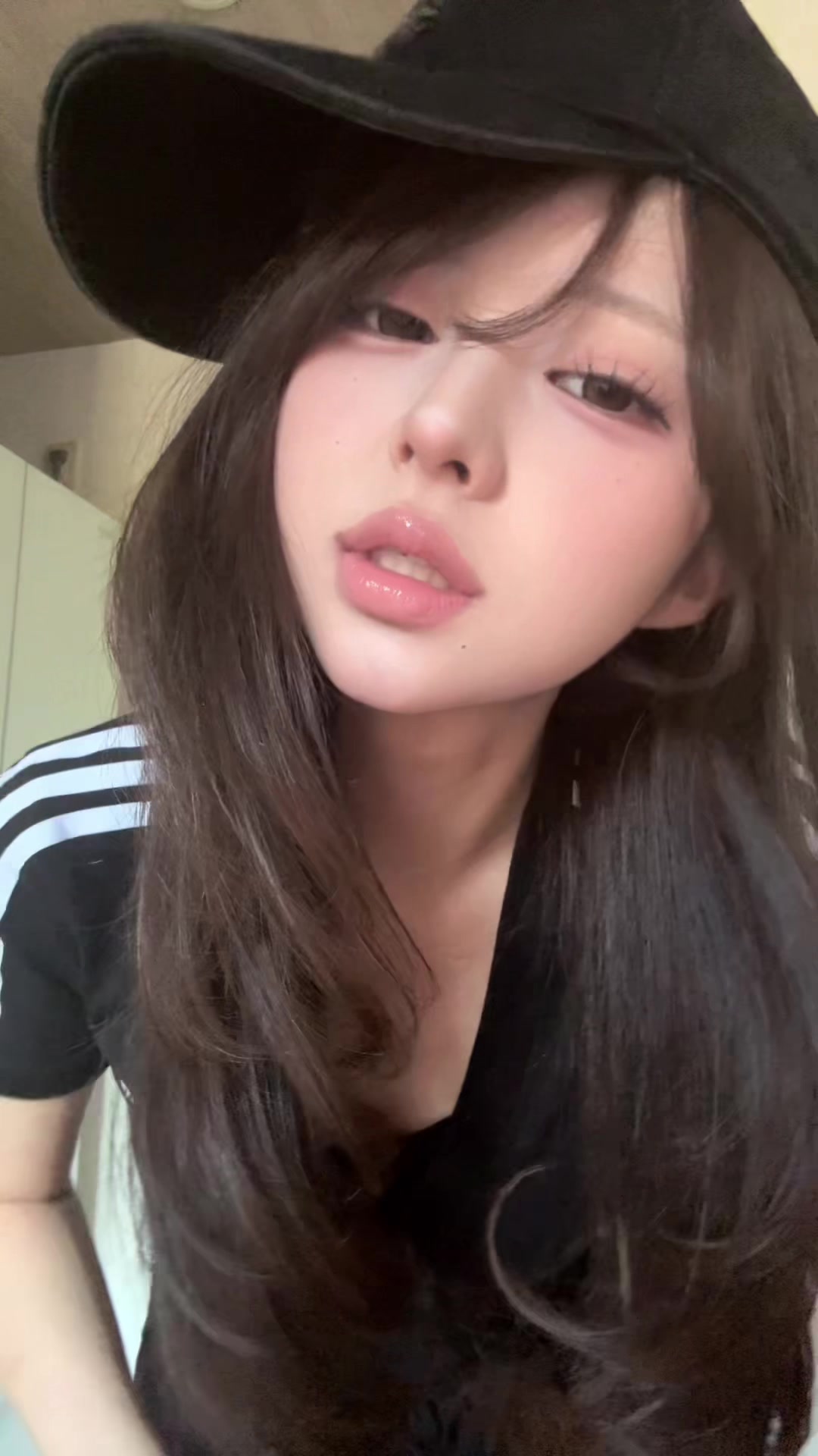 @みお